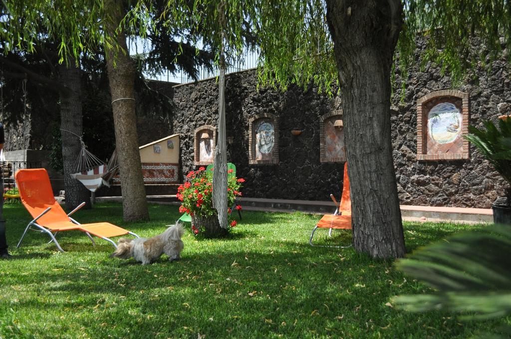 B&B Villa Dagala Santa Venerina Bagian luar foto