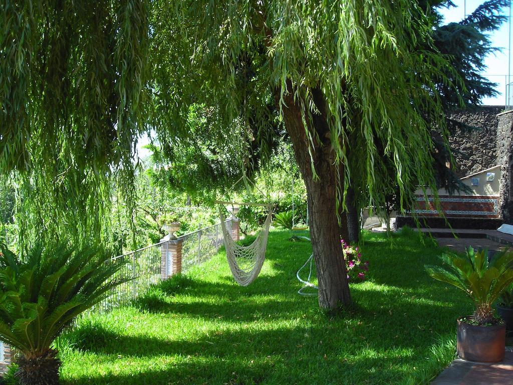 B&B Villa Dagala Santa Venerina Ruang foto